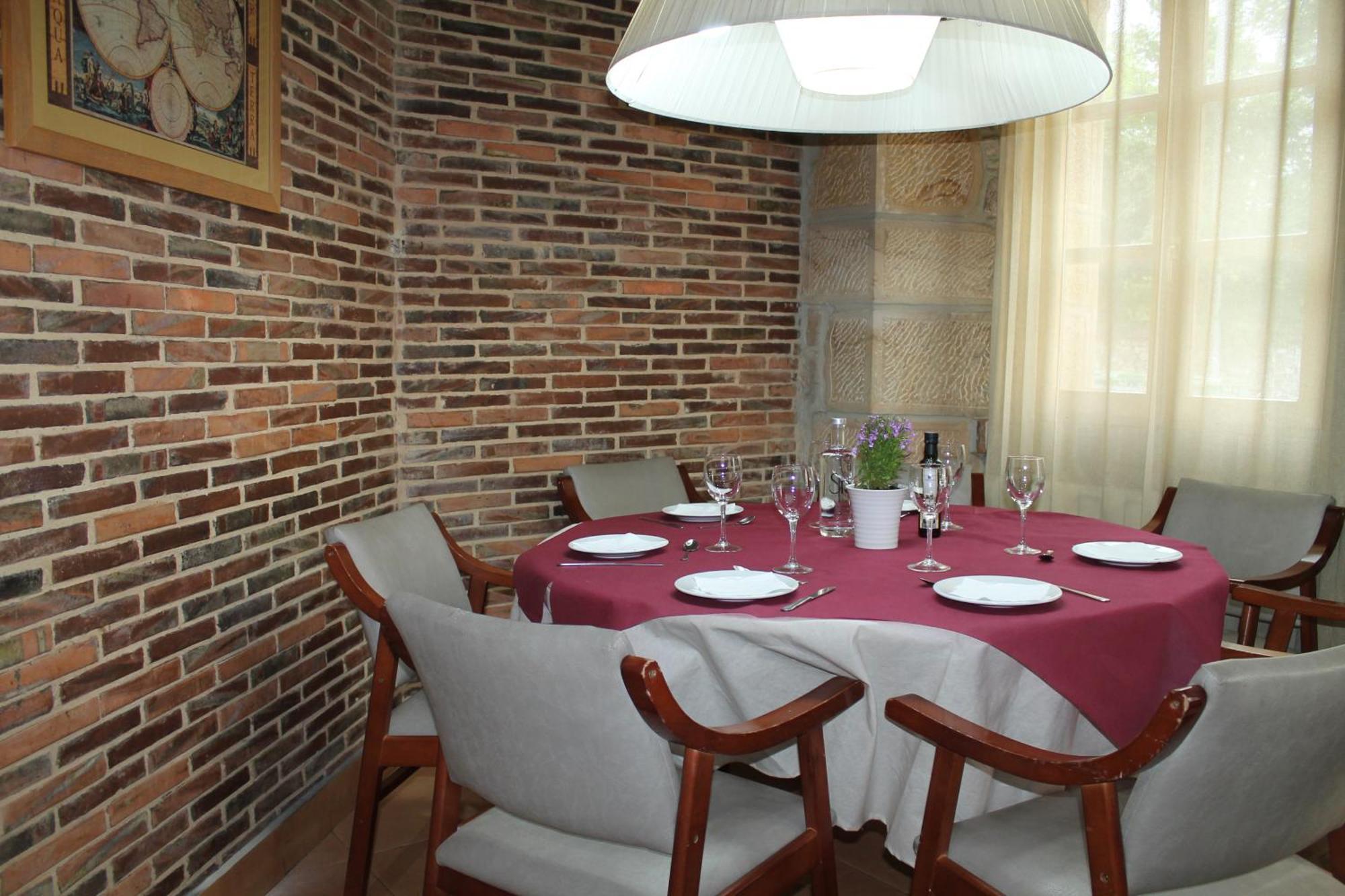 Hotel San Roque Reinosa Eksteriør billede