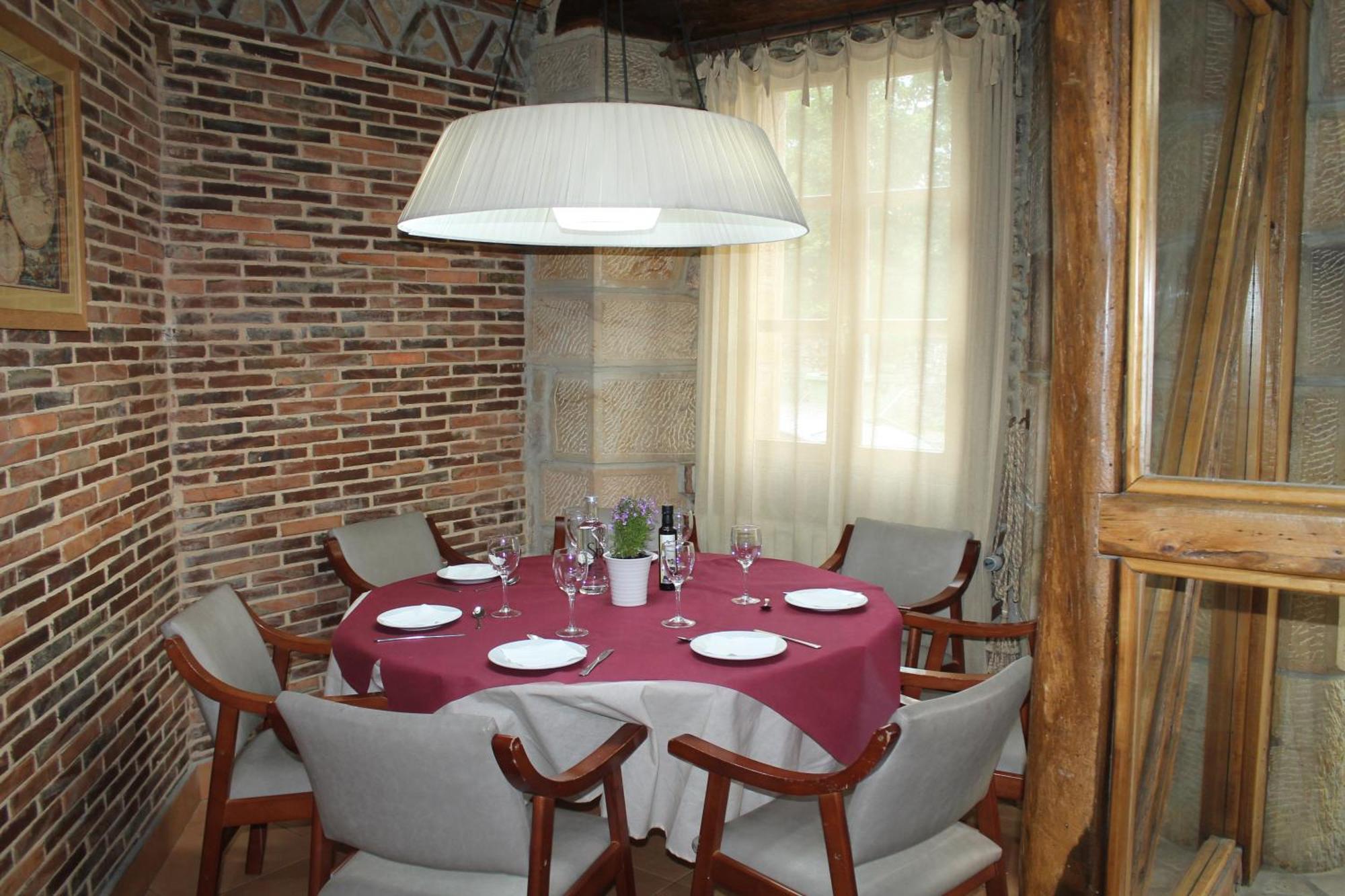 Hotel San Roque Reinosa Eksteriør billede
