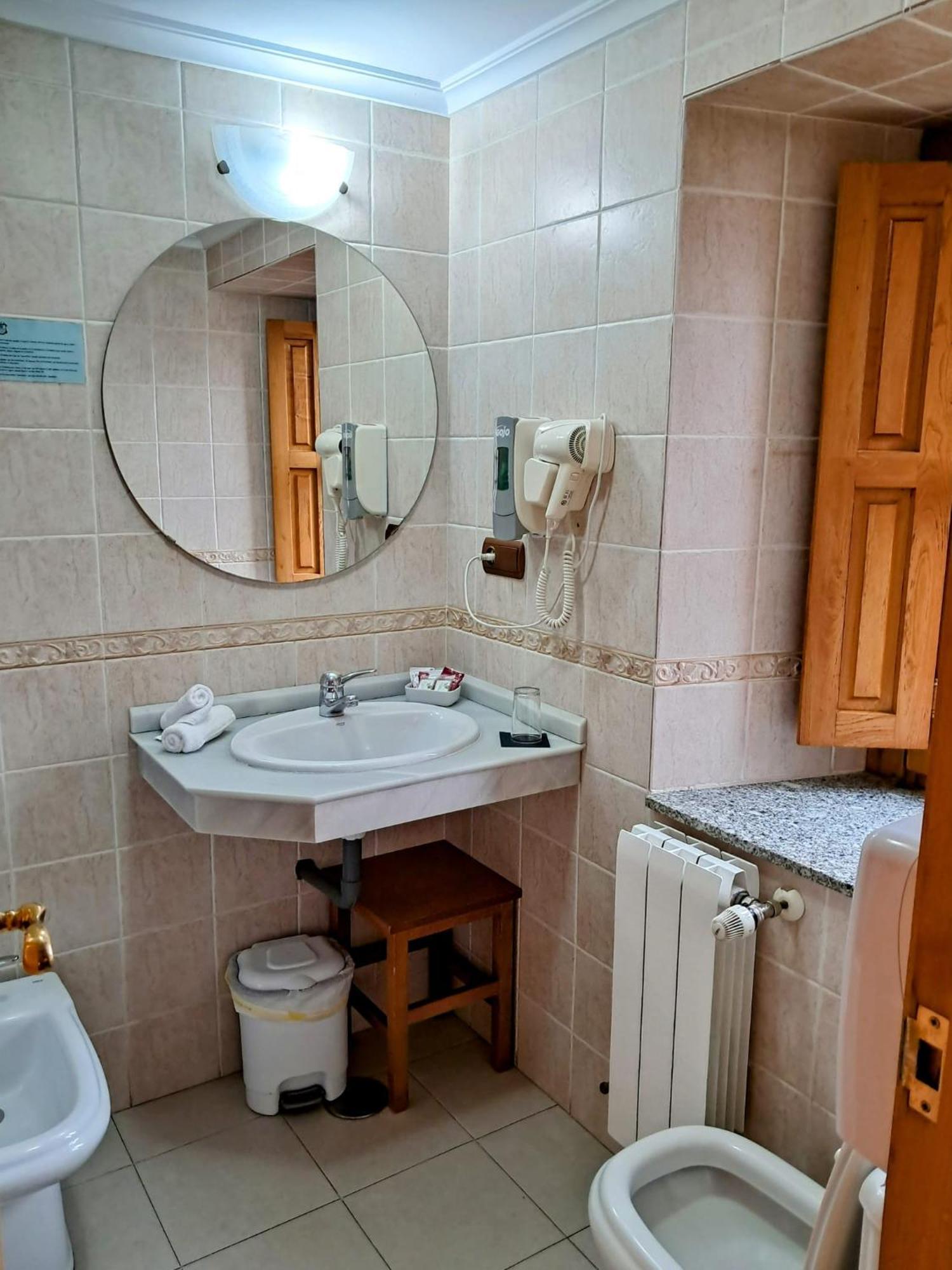 Hotel San Roque Reinosa Eksteriør billede